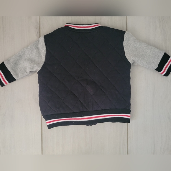 Mickey Mouse Jacket!❤️ Size 18 Months. - Picture 4 of 6